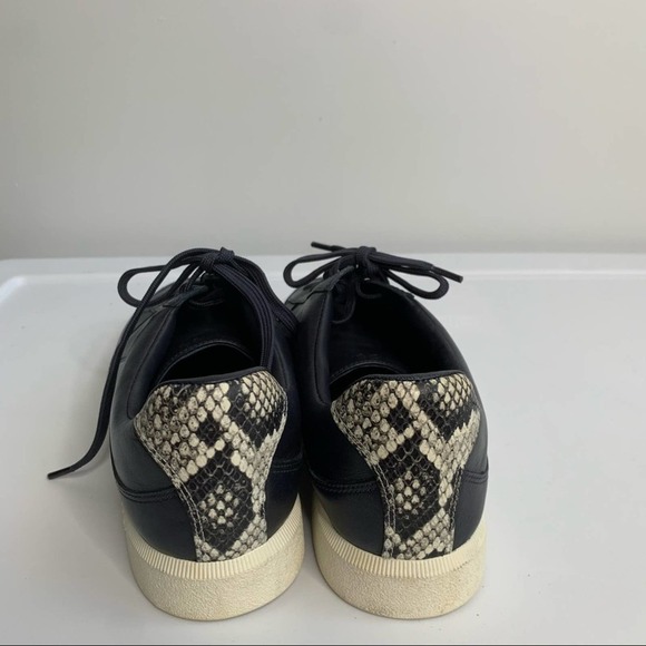 Vince navy leather sneakers‎ size 9 - Picture 4 of 8